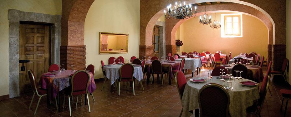 فيلافرانكا-مونتس دي أوكا Hotel San Anton Abad المطعم الصورة